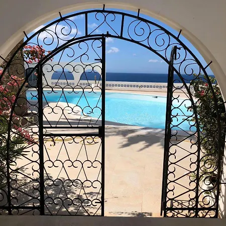 Boutique Sea View In *
